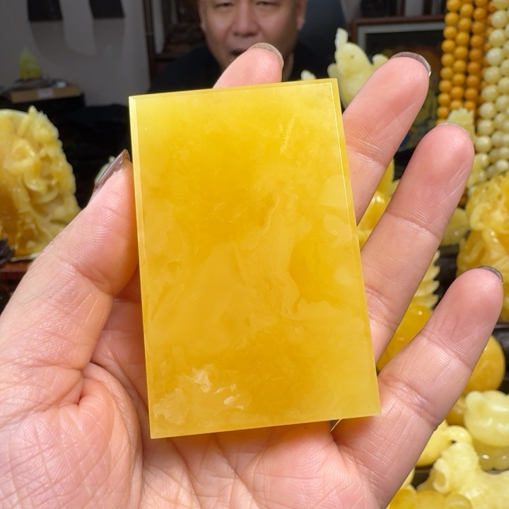 蜜蜡珠宝奇石未镶嵌