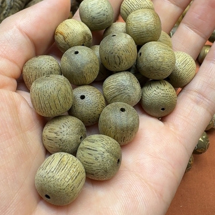 大叶紫檀（黑酸枝木类）