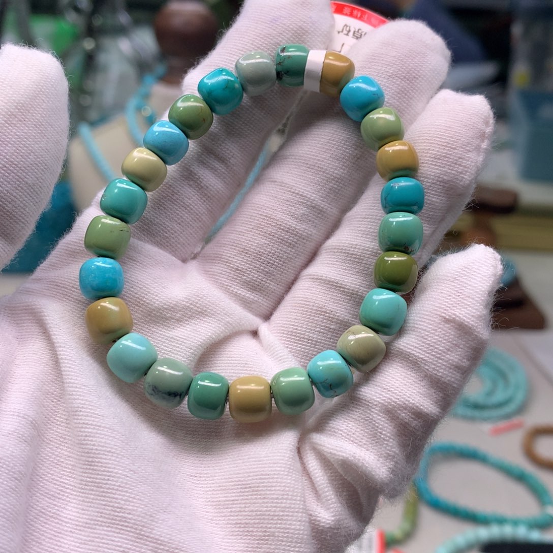 绿松石配饰未镶嵌