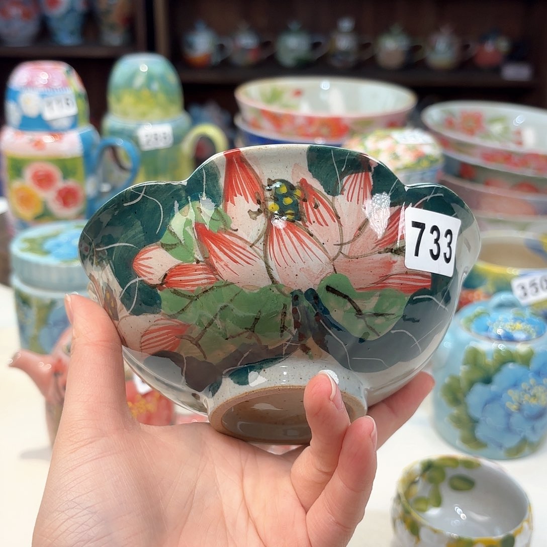 瓷片兔兔好可爱呀打