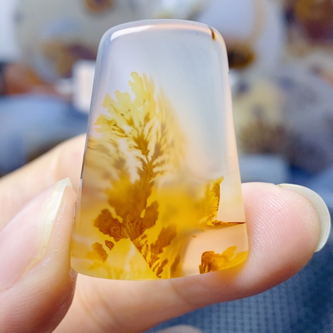 玛瑙/玉髓未镶嵌珠宝奇石