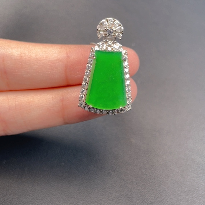 云***运吊坠(不含链)银S925镶嵌翡翠