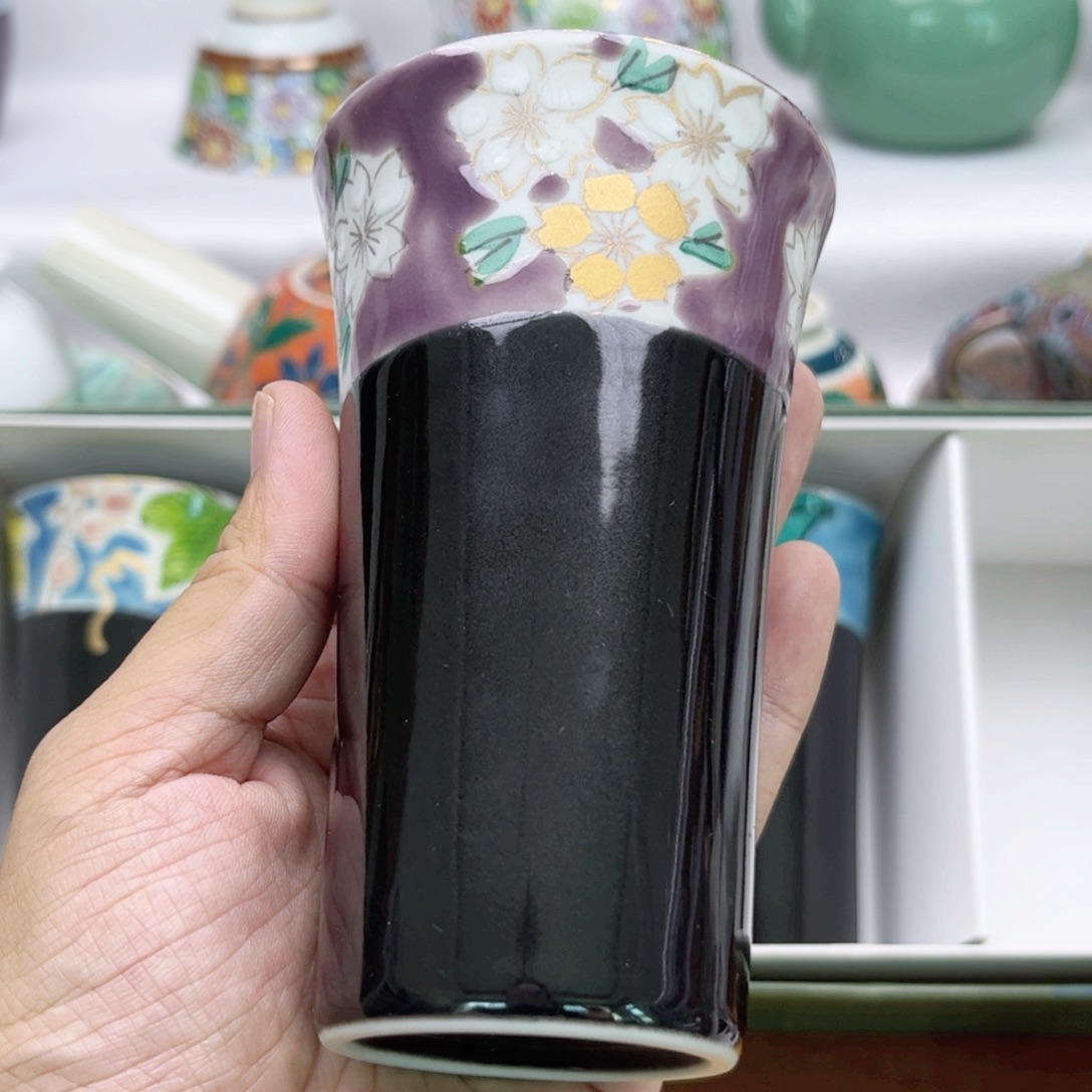 瓷片欢迎光临美桃儿～