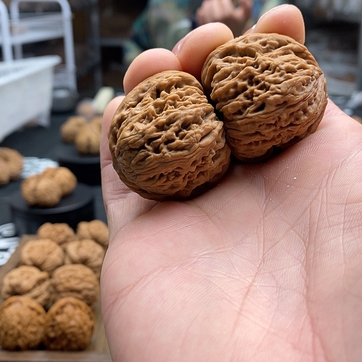 →***→大叶紫檀（黑酸枝木类）团子