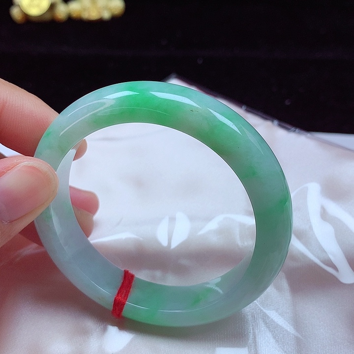 未镶嵌手镯翡翠53圈