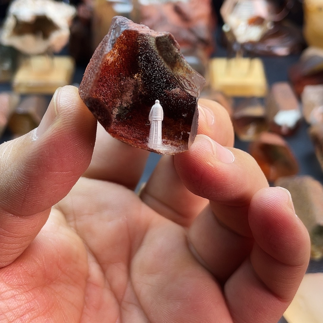 悠***悠未镶嵌水晶珠宝半成品