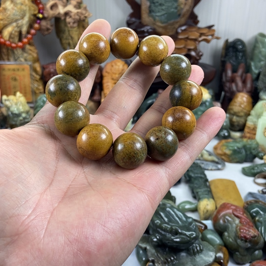 意***人岫岩河磨玉（透闪石质玉）未镶嵌把件