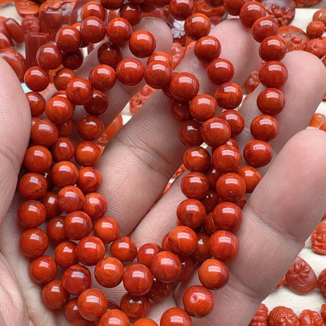 南红玛瑙配饰未镶嵌