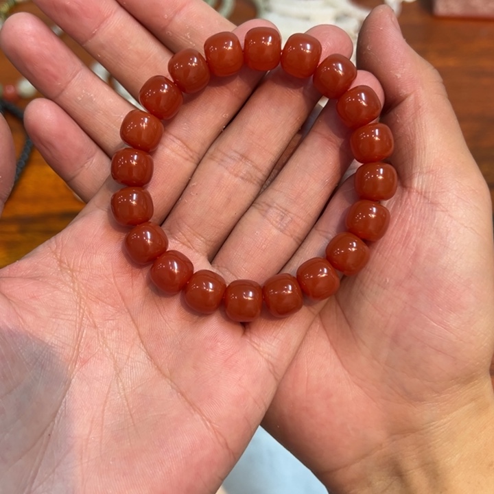 南红玛瑙未镶嵌手链