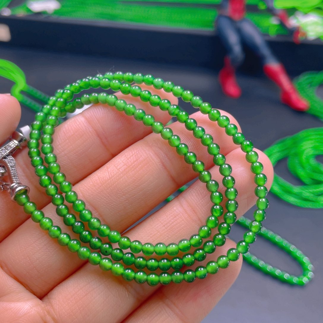 翡翠颈饰未镶嵌，1