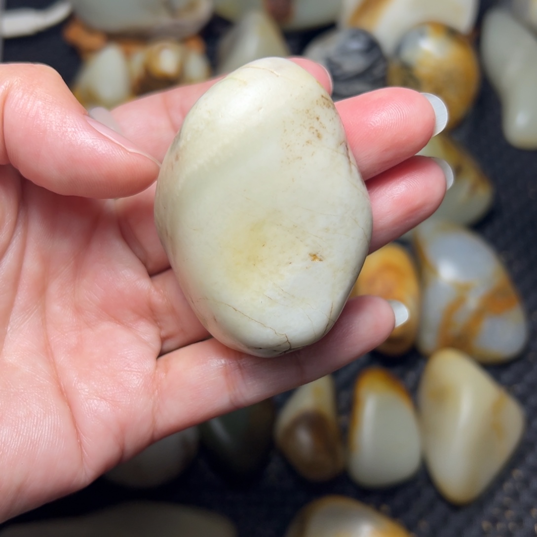 用***7和田玉未镶嵌挂件A57