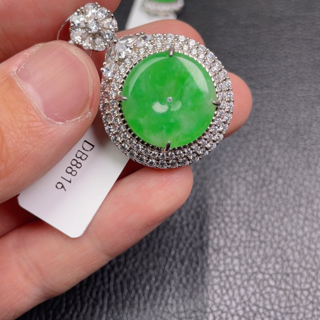 翡翠吊坠(不含链)银S925镶嵌吊坠