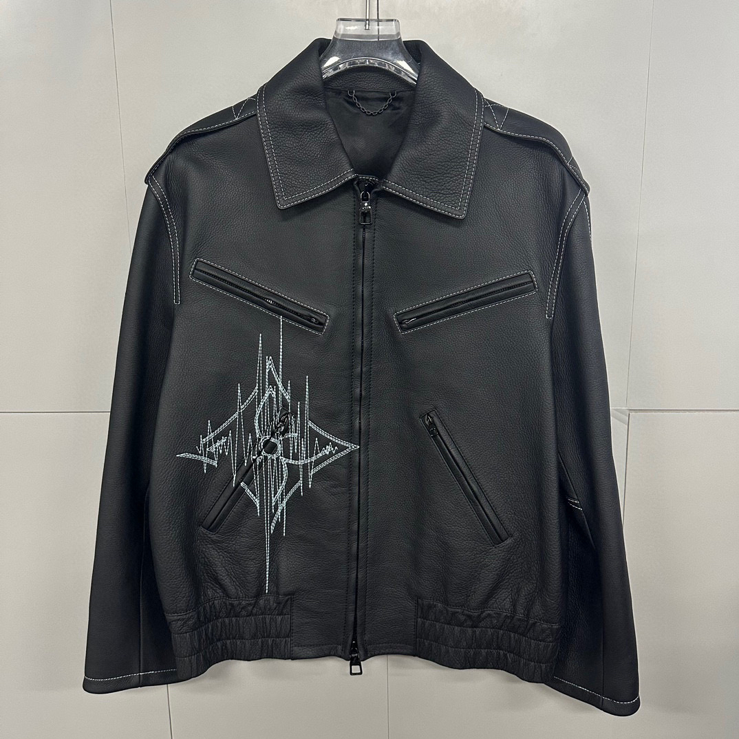 全新未使用  LV 刺绣三花logo皮衣夹克外套 50码 J01410