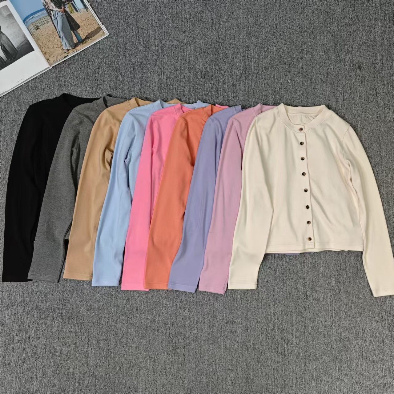 84140余小鱼【马卡龙】九色圆领单排扣百搭时尚长袖休闲开衫女装