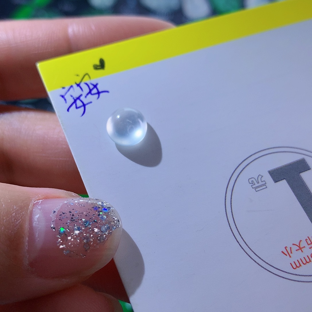 翡翠颈饰未镶嵌 天然翡翠高冰蛋面