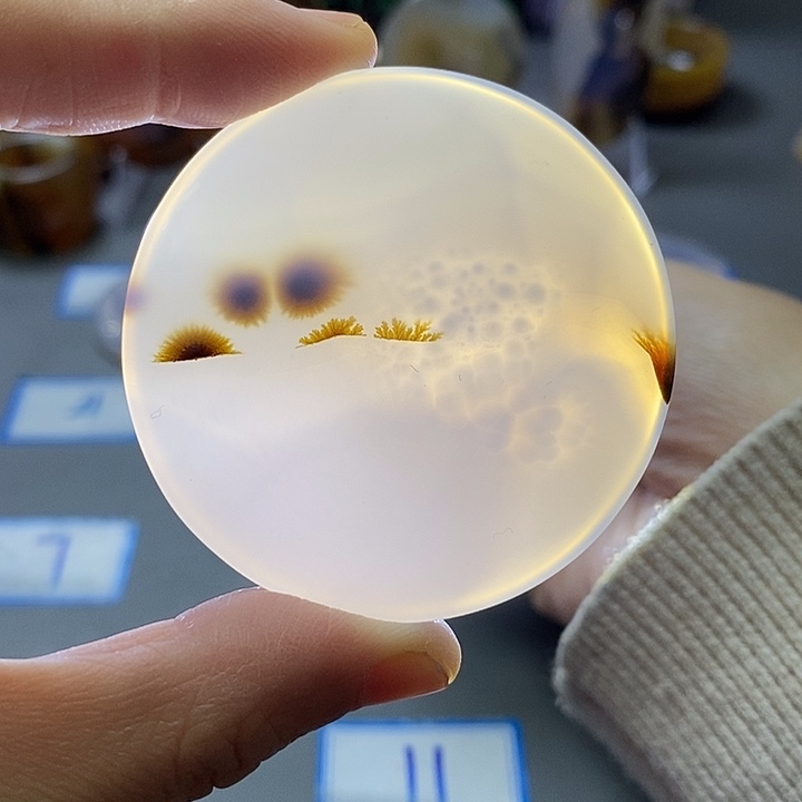 玛瑙/玉髓未镶嵌珠宝半成品81