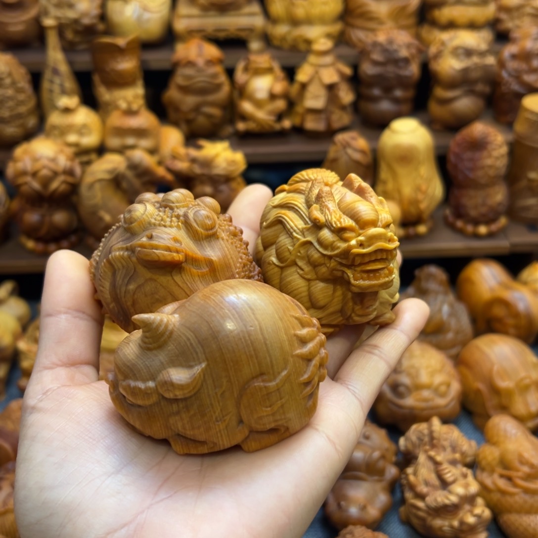 柏木（崖柏）小*精陈化料手把件