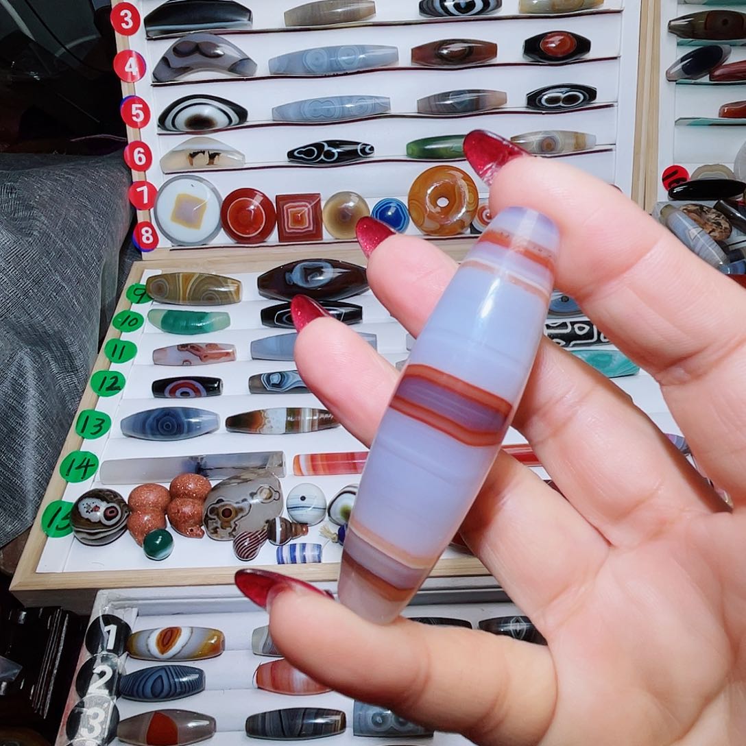 玛瑙/玉髓颈饰未镶嵌