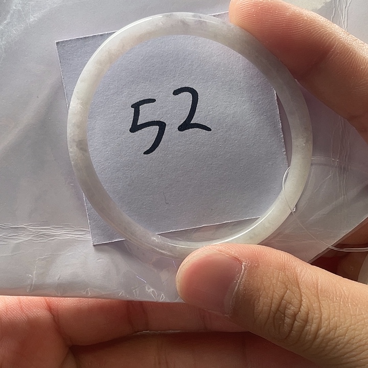 翡翠手镯未镶嵌天然翡翠瑕疵手镯