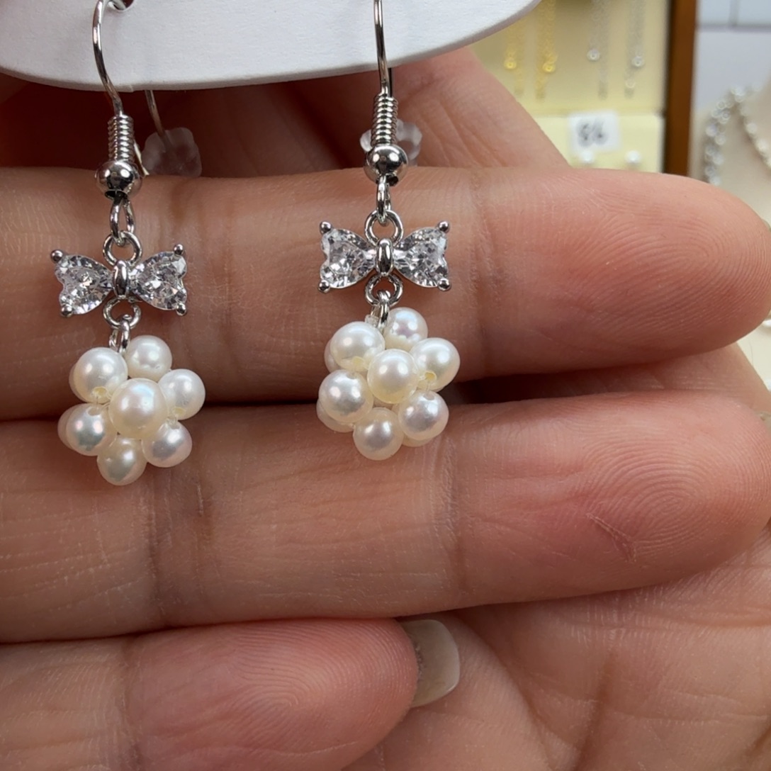 淡水珍珠未镶嵌耳饰