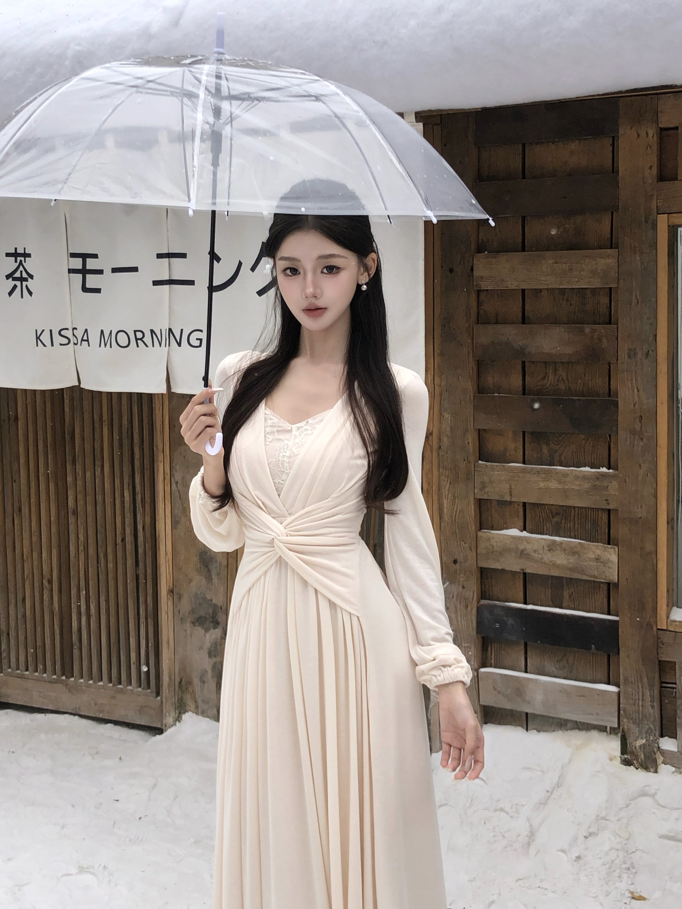 现货春日部【缪斯美神】温柔气质纯欲风褶皱设计款小众连衣裙01255