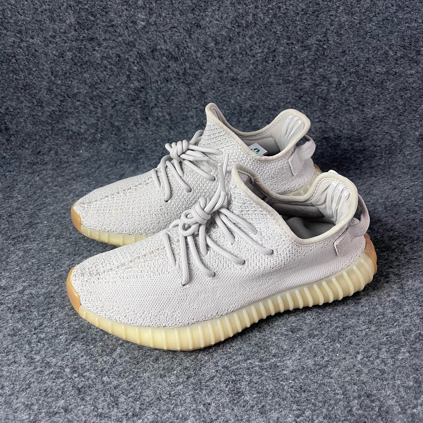 95新 MM6 350芝麻 42.5码 C0303鞋