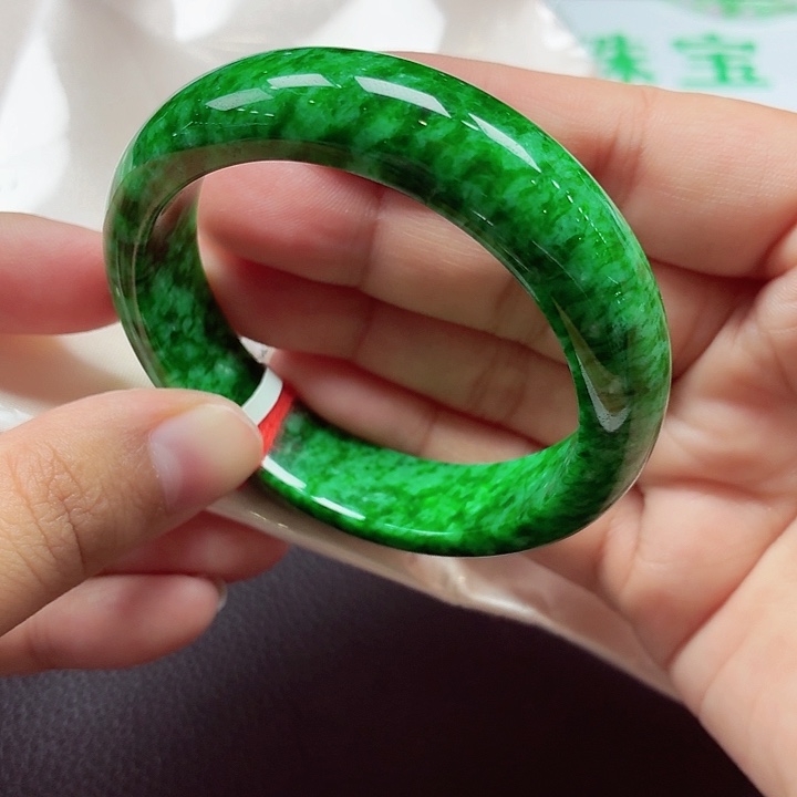 翡翠未镶嵌手镯天然缅甸A货翡翠