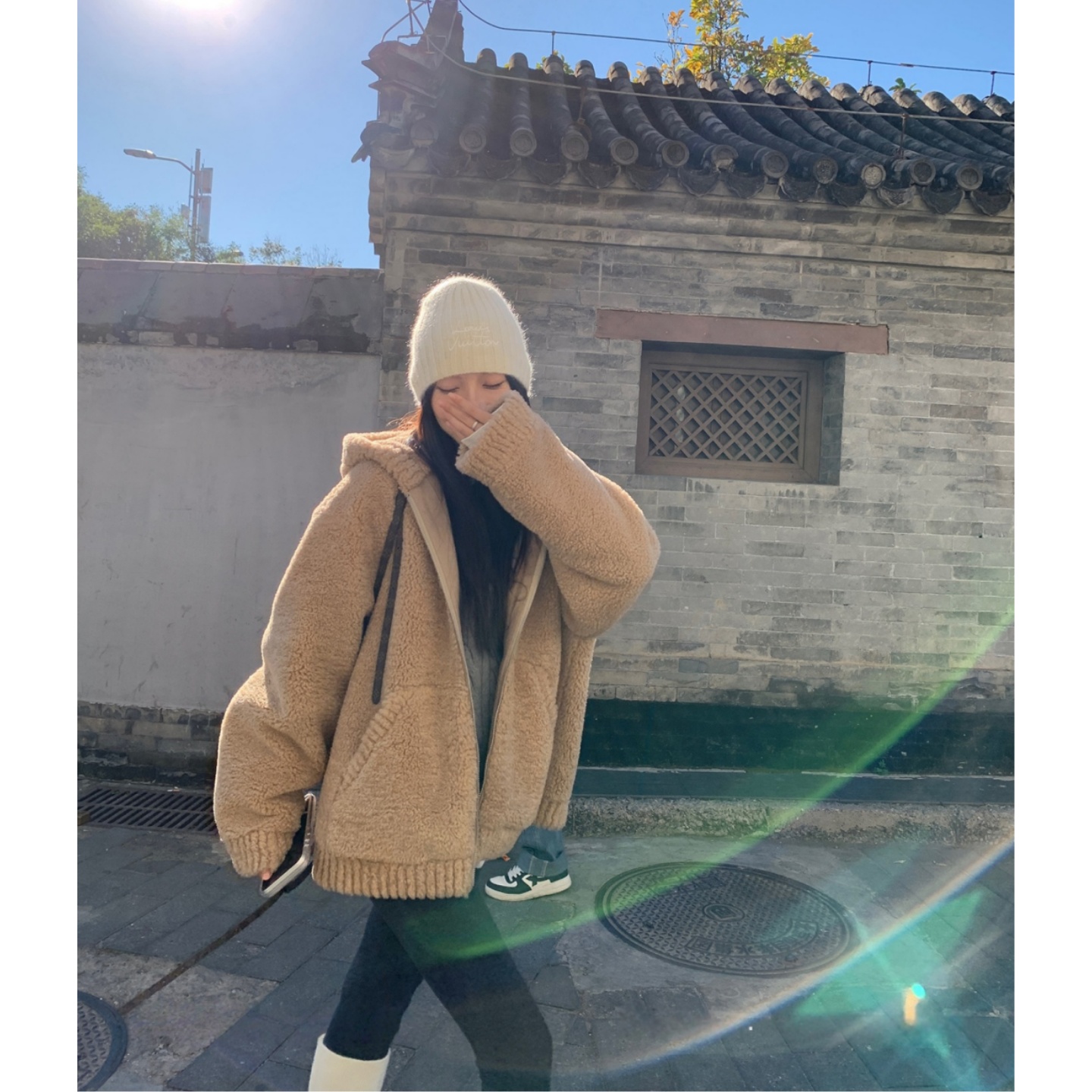 2025新款加厚保暖摇粒绒上衣连帽宽松羊羔毛绒外套女冬季皮毛一体