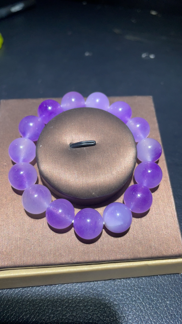 49  卡14冰飘紫手链