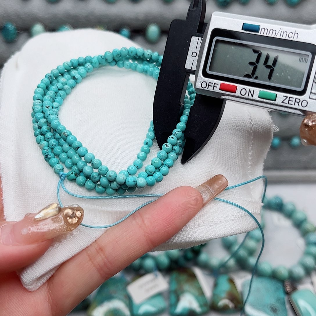 绿松石绿松石未镶嵌