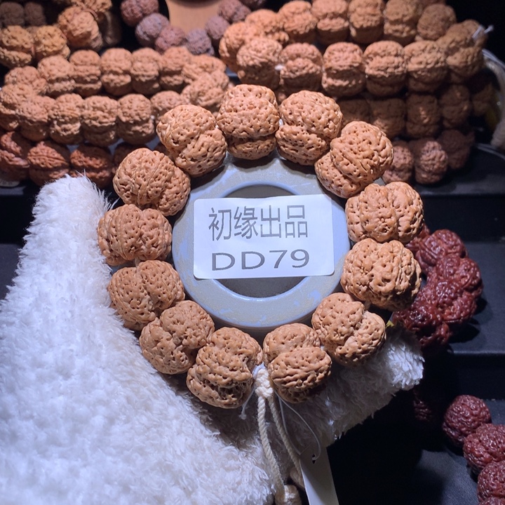 吊坠金刚菩提28尺雪花正5瓣梅花定制款