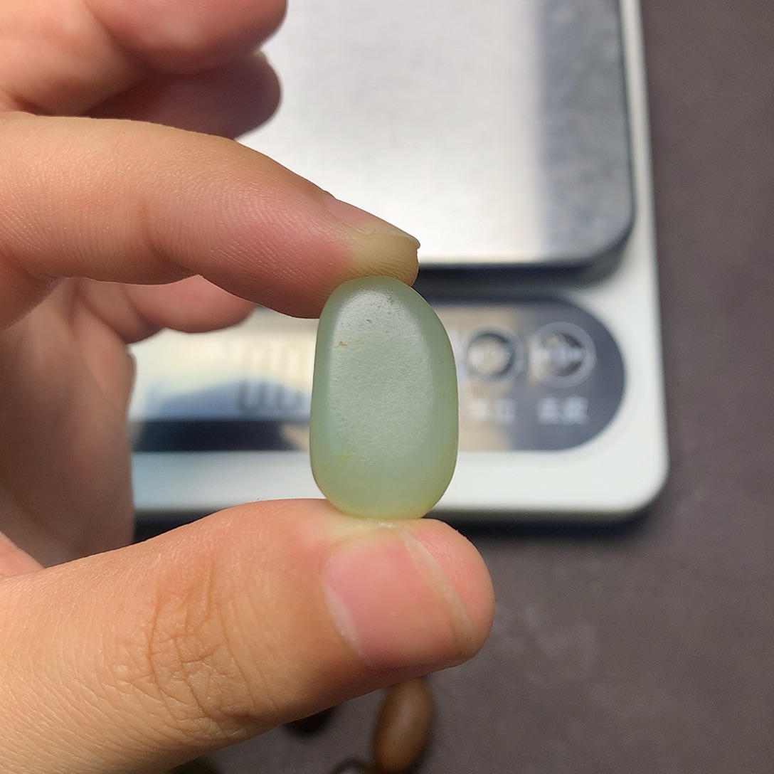 和田玉（糖玉）未镶嵌挂件