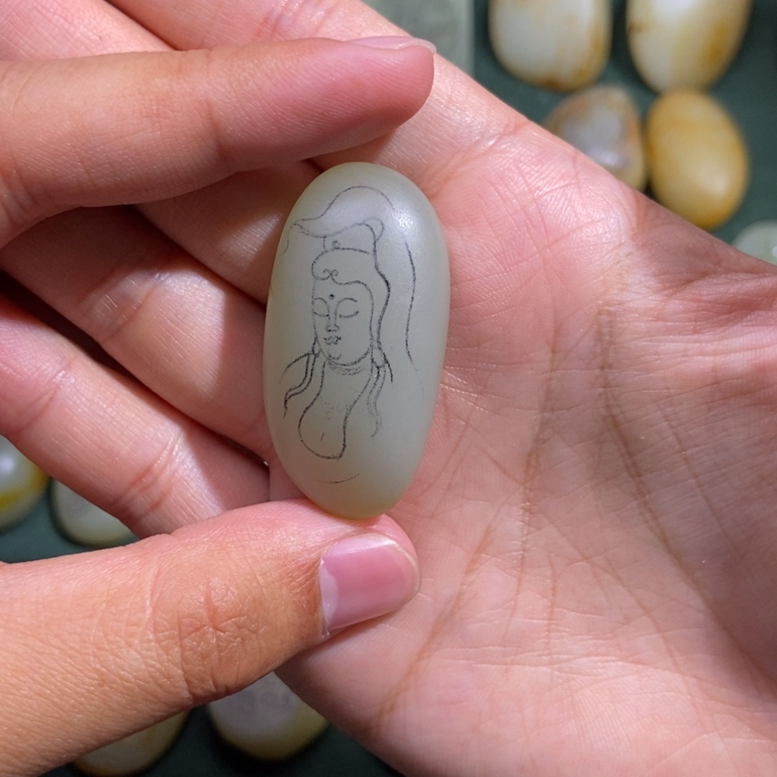 ****奇定制和田玉未镶嵌1