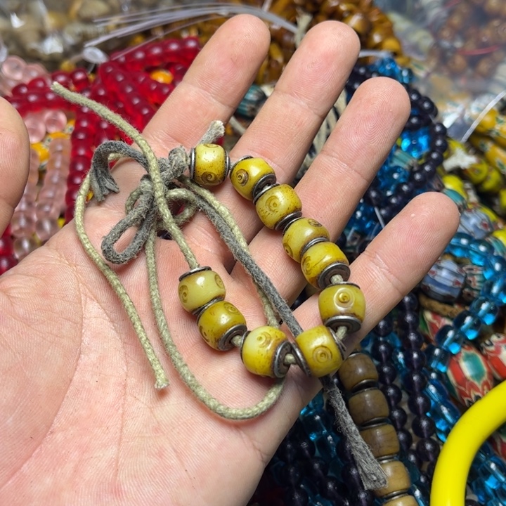 琉璃手工艺品3749。1包