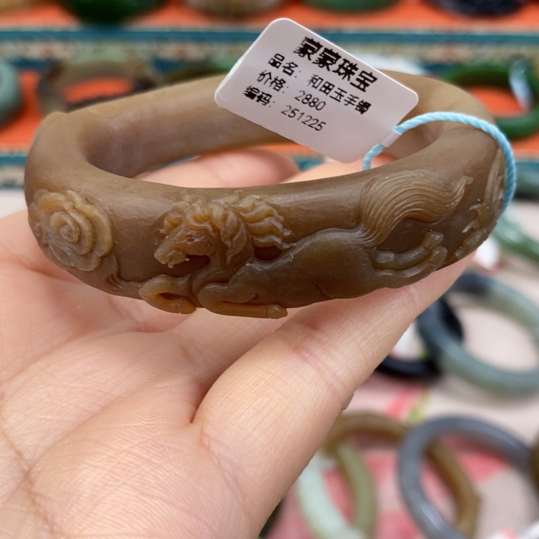 和田玉未镶嵌手镯且末糖手镯54.1#定制