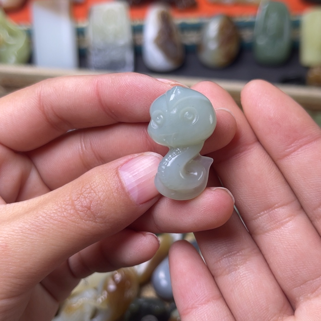 和田玉挂件未镶嵌