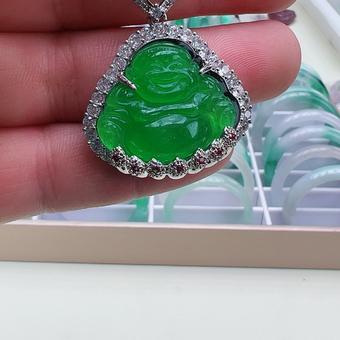 翡翠吊坠(赠链)银S925镶嵌