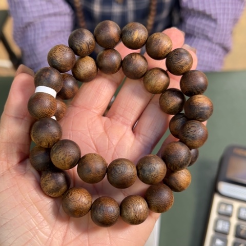 沉香手串红土乌身15克卡1.3多样性发1条