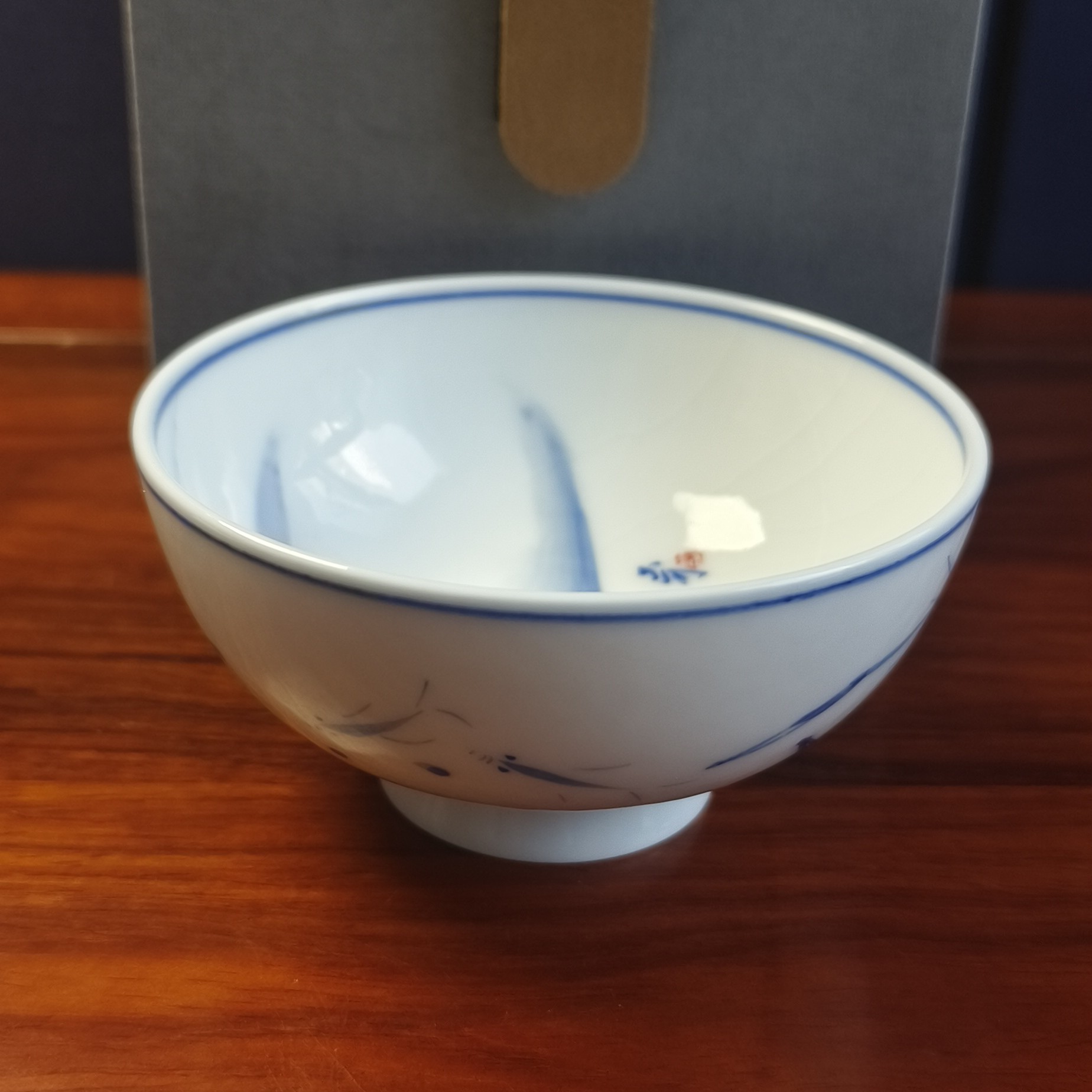 景德镇手工手绘开片瓷青花鱼虾高足小碗（130毫升）03003