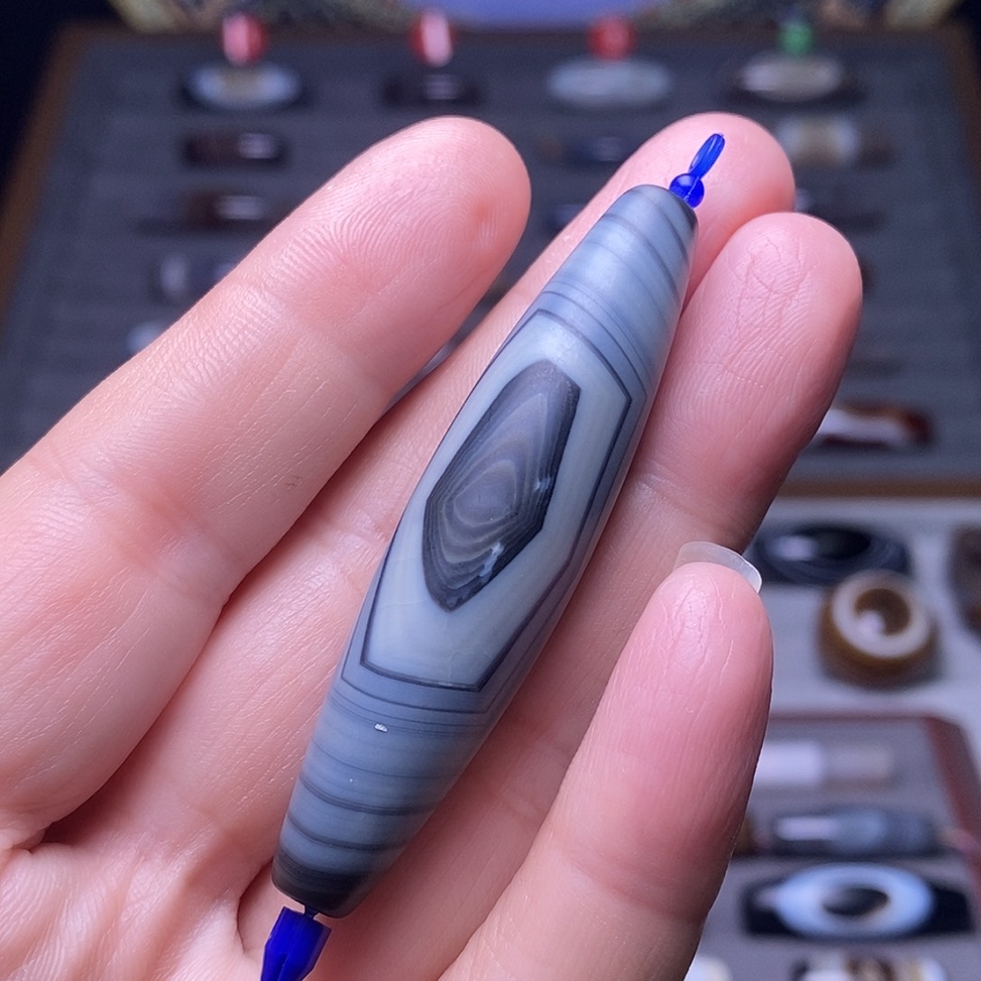 玛瑙/玉髓未镶嵌珠宝半成品