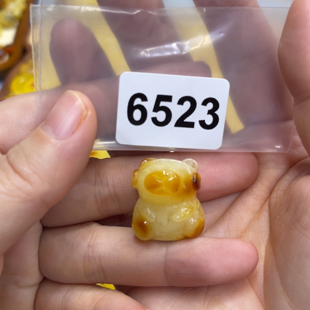 琥珀珠宝奇石未镶嵌N****0