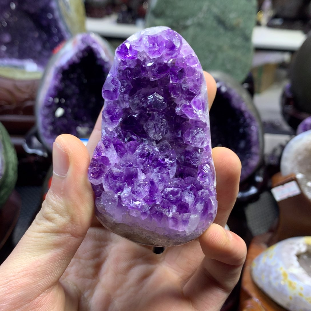 水晶小葛摆件未镶嵌