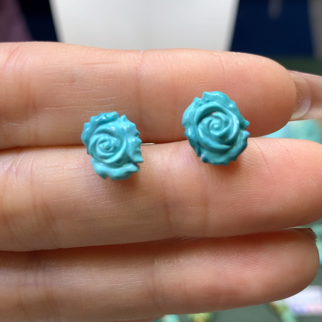 绿松石耳钉18K金镶嵌