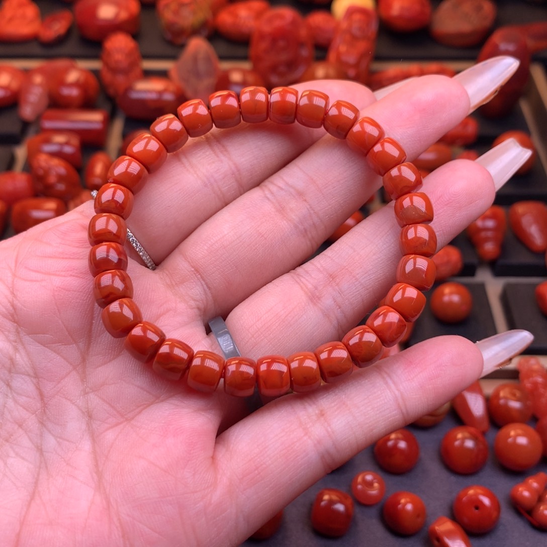 南红玛瑙未镶嵌川料直切手串7.2mm