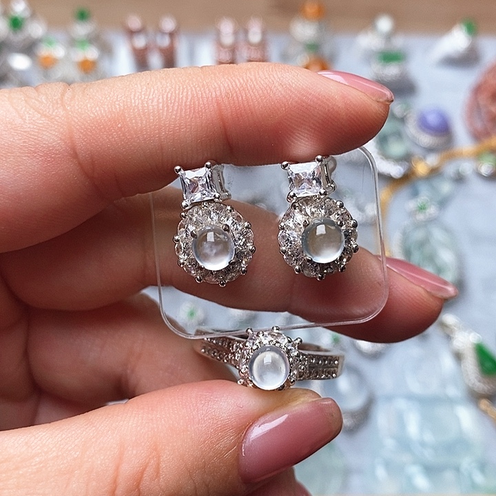 定制翡翠未镶嵌套装