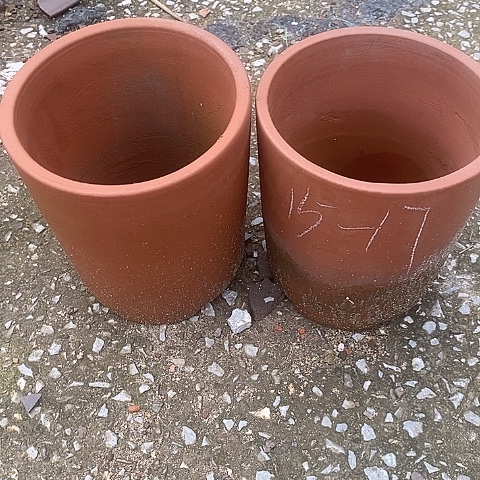 中国宜兴紫砂花盆，