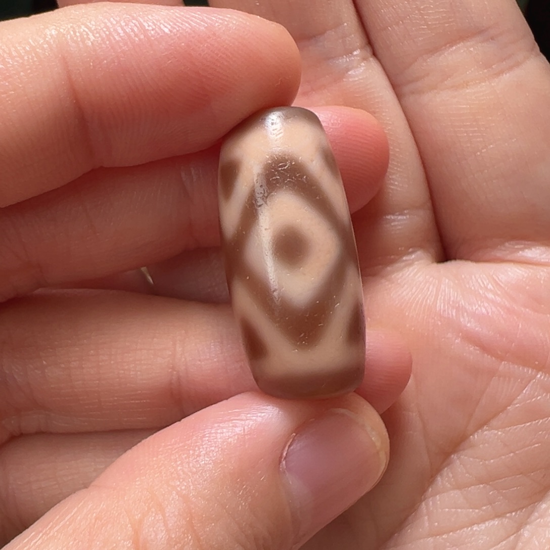 玛瑙/玉髓颈饰未镶嵌南**猫