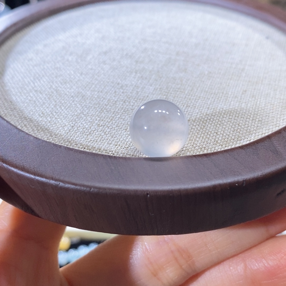 翡翠未镶嵌颈饰翡翠高冰淡茶珠13+mm