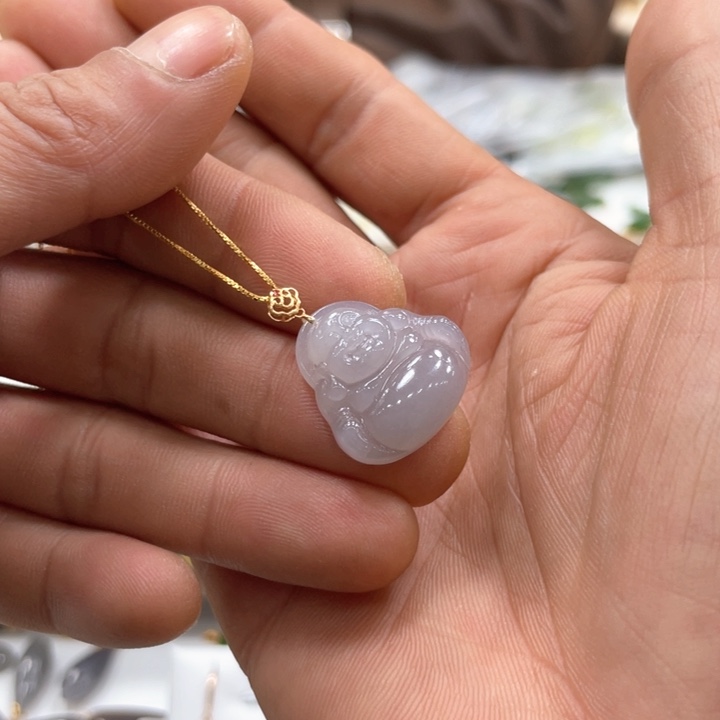 和田玉颈饰18K金镶嵌