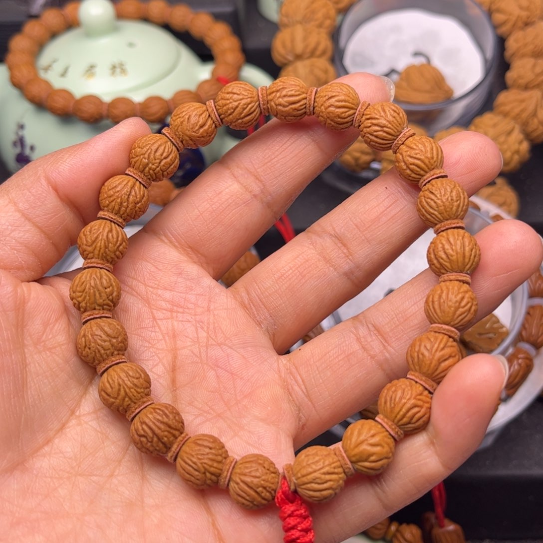 缘***来桃核吊坠龙纹桃核